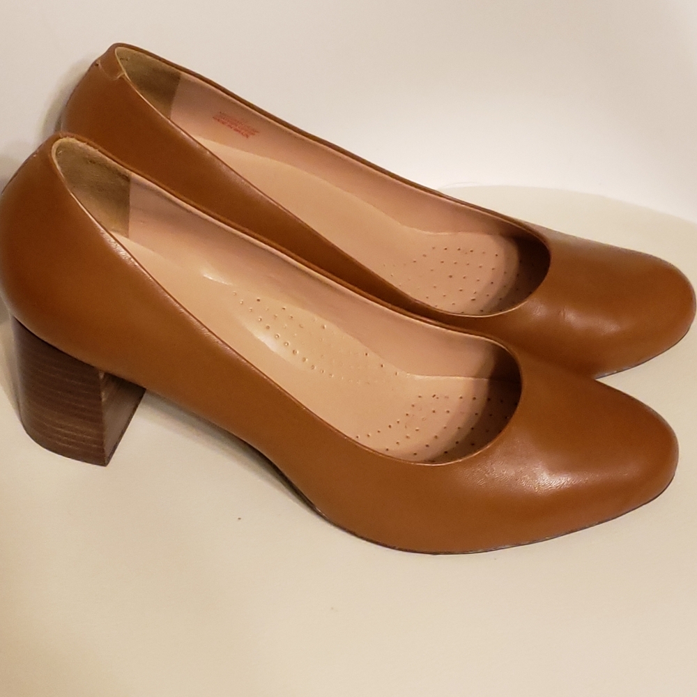 Marc Joseph New York Tan Midtown Block Heel Pumps 13